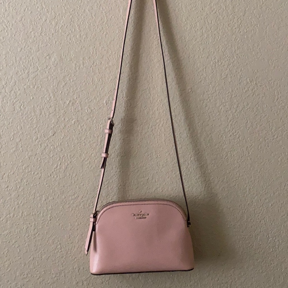 super cute purse barely worn
